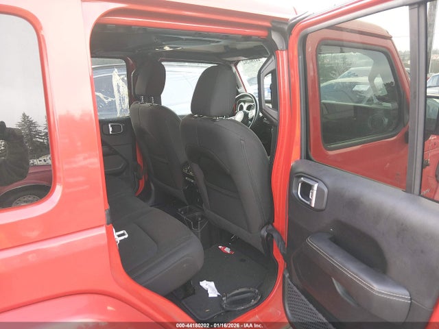 1C4HJXEN7MW503802 Jeep Wrangler Unlimited Sahara