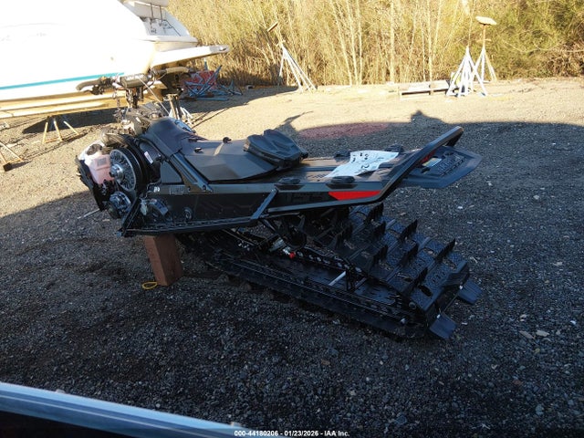 Ski-Doo Summit X 2023 2BPSTSPB2PV000012 Image 3