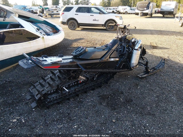 Ski-Doo Summit X 2023 2BPSTSPB2PV000012 Image 4