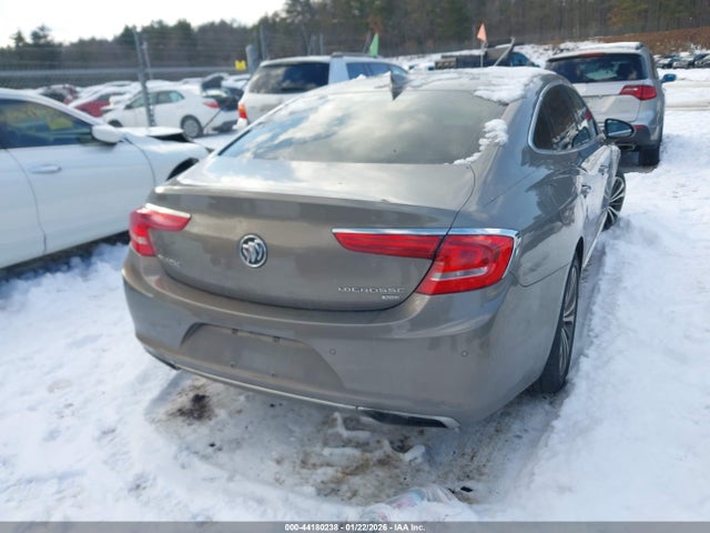 1G4ZS5SS5HU188219 Buick Lacrosse Premium