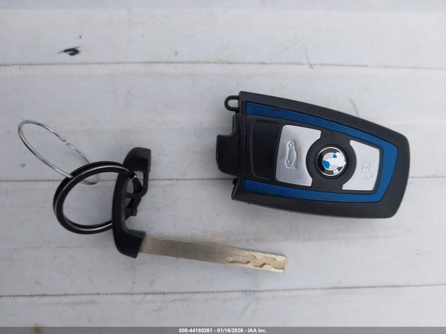 WBA3A5G57FNP34748 BMW 328I