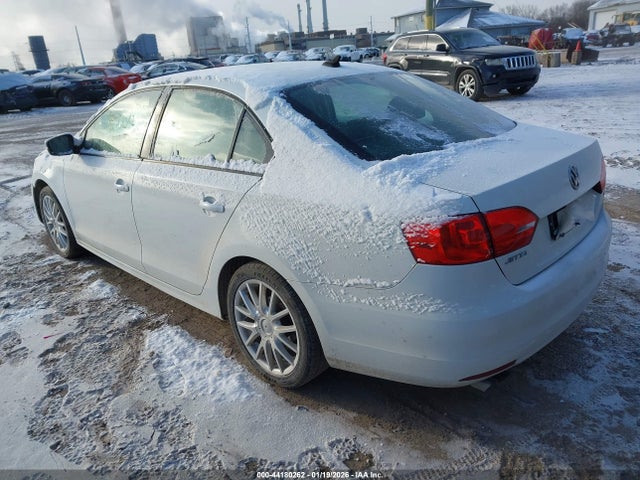 44180262 :رقم المزاد ، 3VWD17AJ6EM297422 vin ، 2014 Volkswagen Jetta 1.8t Se مزاد بيع