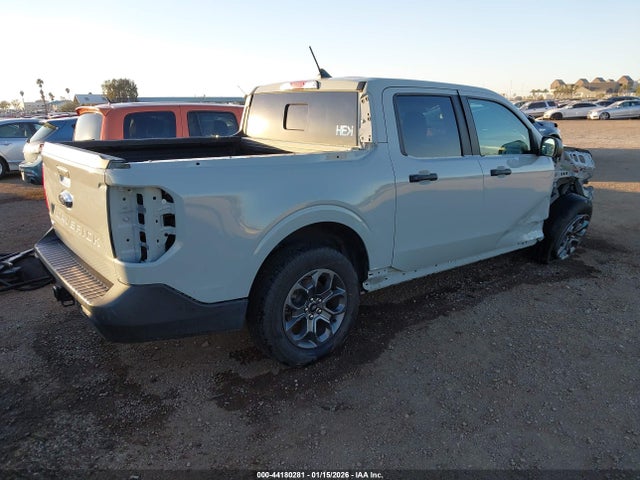 3FTTW8E33PRA90994 Ford Maverick Xlt