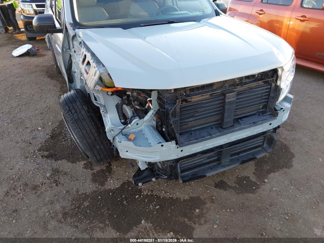 3FTTW8E33PRA90994 Ford Maverick Xlt