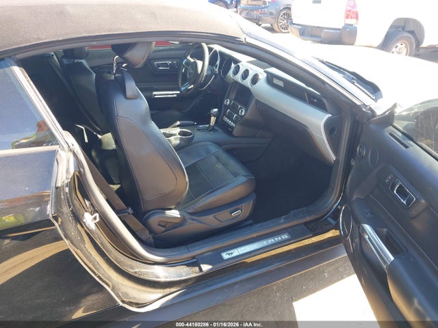 1FATP8UHXH5310569 Ford Mustang Ecoboost Premium