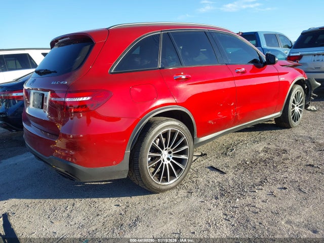 2018 Mercedes-benz Amg Glc 43 4matic მანქანა იყიდება აუქციონზე, vin: WDC0G6EB3JV036871, აუქციონის ნომერი: 44180290