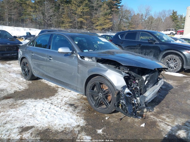 2014 AUDI S4 WAUDGBFL3EA122666