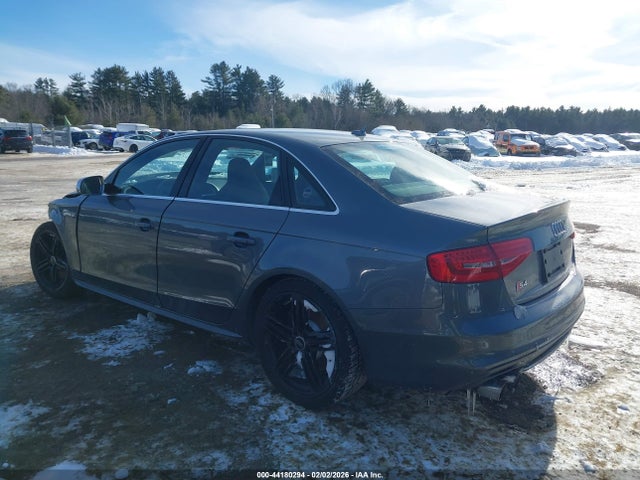 2014 AUDI S4 WAUDGBFL3EA122666 Photo 2