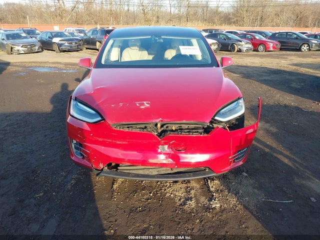 Продаж на аукціоні авто 2016 Tesla Model X 60d/70d/75d/90d, vin: 5YJXCAE25GF019497, номер лоту: 44180315