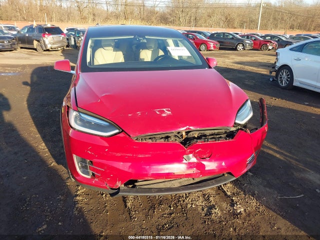 Продаж на аукціоні авто 2016 Tesla Model X 60d/70d/75d/90d, vin: 5YJXCAE25GF019497, номер лоту: 44180315