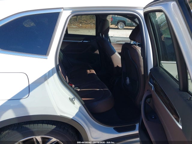 WBXHT3Z30G4A51466 BMW X1 Xdrive28i