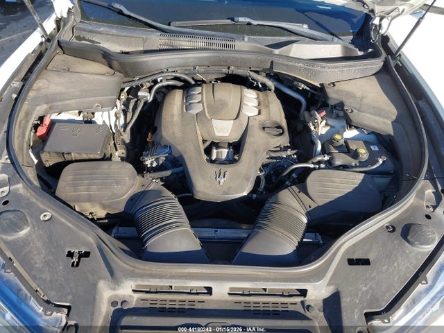 ZN661XUA7KX322663 Maserati Levante
