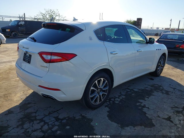 ZN661XUA7KX322663 Maserati Levante