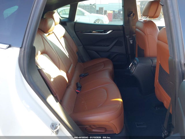 ZN661XUA7KX322663 Maserati Levante
