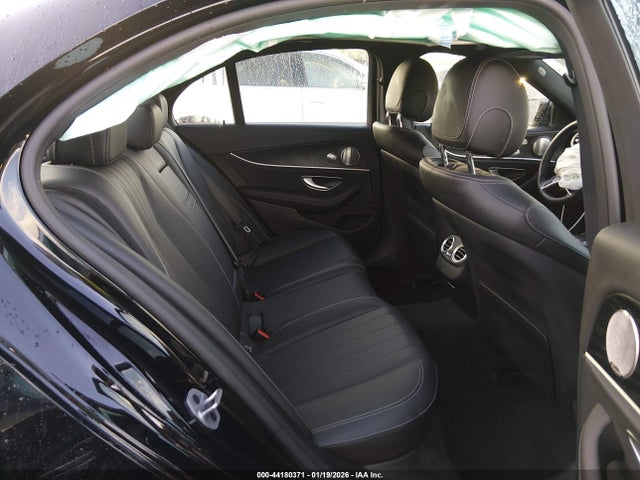 W1KZF8DB7NB086828 Mercedes-Benz E 350
