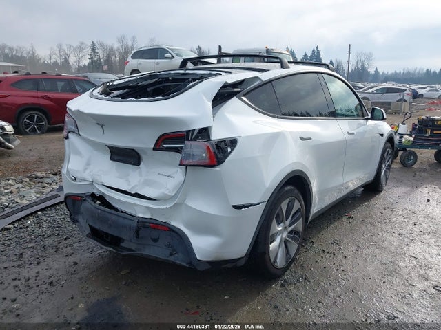 2023 TESLA MODEL Y 7SAYGDEE3PF788474 Photo 3