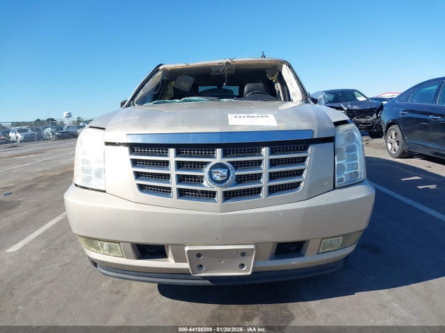 Продаж на аукціоні авто 2007 Cadillac Escalade Standard, vin: 1GYEC63827R265567, номер лоту: 44180389