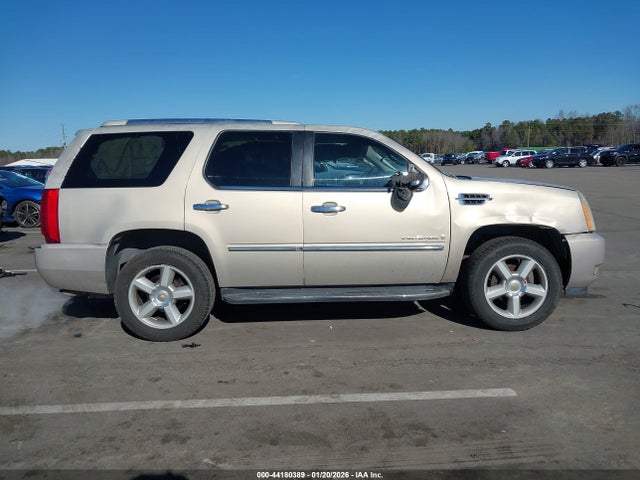 Продаж на аукціоні авто 2007 Cadillac Escalade Standard, vin: 1GYEC63827R265567, номер лоту: 44180389