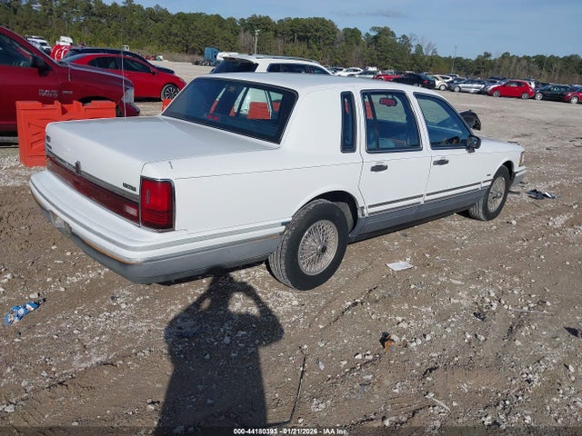 1993 LINCOLN TOWN CAR 1LNLM82W1PY716785 Photo 3