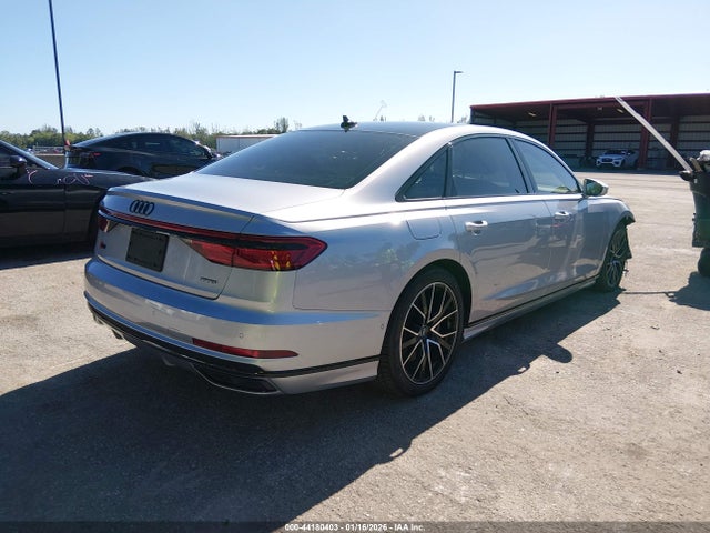 2020 Audi A8 L 55 Tfsi Quattro Tiptronic მანქანა იყიდება აუქციონზე, vin: WAU8DAF8XLN015801, აუქციონის ნომერი: 44180403
