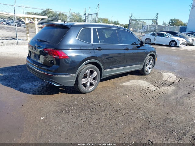 Продаж на аукціоні авто 2021 Volkswagen Tiguan, vin: 3VV3B7AX9MM142332, номер лоту: 44180429