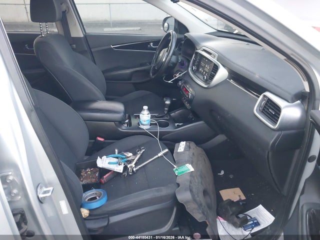 5XYPG4A35KG563763 KIA Sorento 2.4l Lx