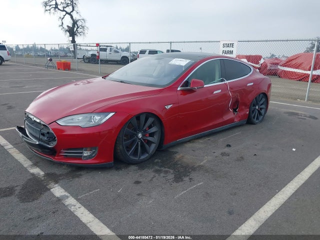 2014 TESLA MODEL S 5YJSA1H14EFP38398 Photo 1
