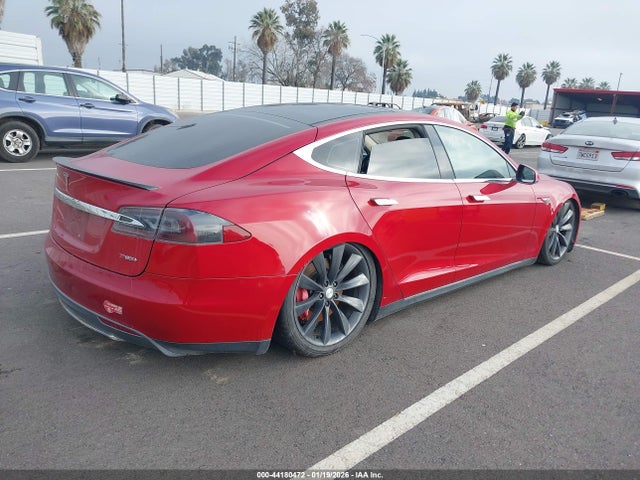 2014 TESLA MODEL S 5YJSA1H14EFP38398 Photo 3