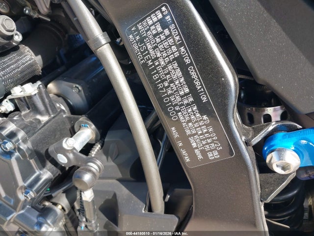 Suzuki Gsx800 R 2024 JS1EM11B1R7101000 Image 10