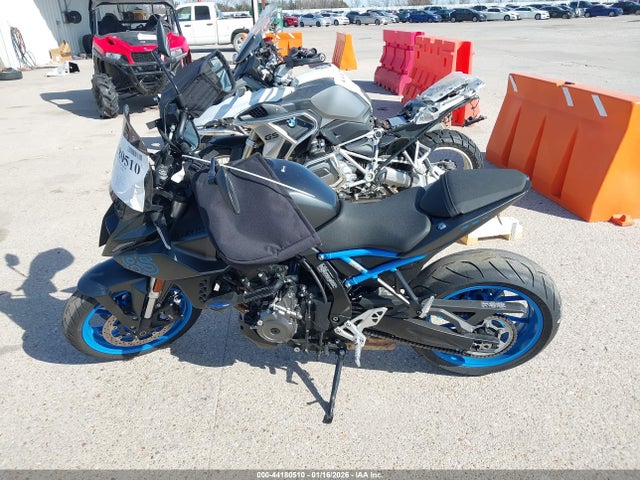 Suzuki Gsx800 R 2024 JS1EM11B1R7101000 Image 13