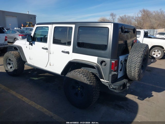 1C4HJWDG7GL283435 Jeep Wrangler Unlimited Sport