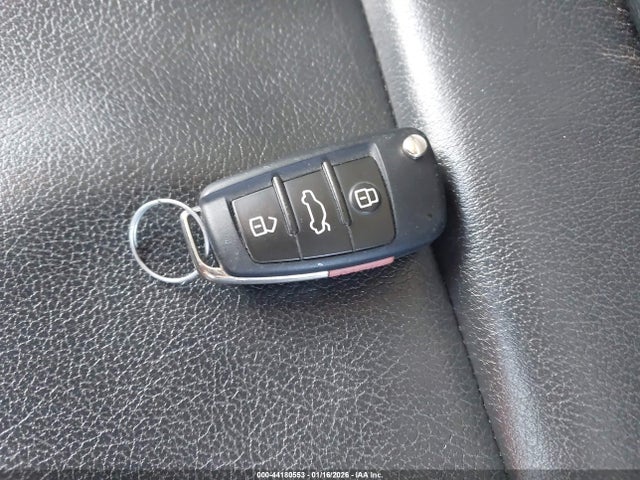 2012 AUDI A3 WAUKJAFM8CA097465 Photo 10