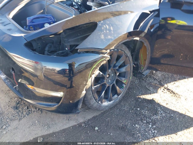 2021 TESLA MODEL Y 5YJYGAEE1MF302798 Photo 5