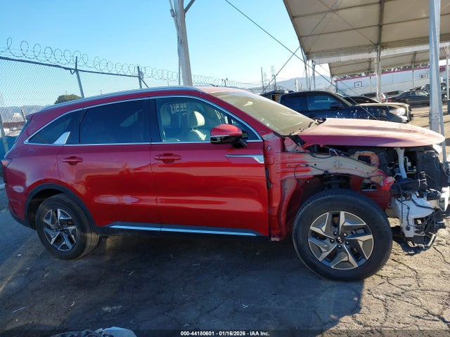 KNDRG4LG2M5033402 KIA Sorento Hybrid S