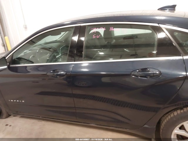 2G1105SAXH9109826 Chevrolet IMPALA 1LT