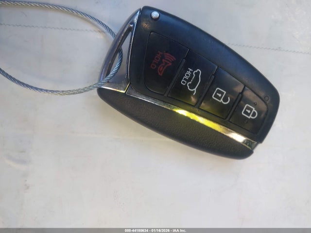 5XYZU3LB9HG495704 Hyundai Santa Fe Sport 2.4l