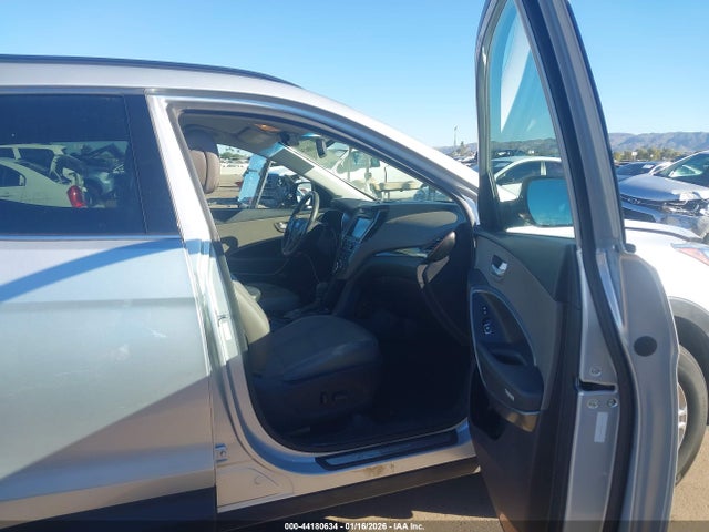 5XYZU3LB9HG495704 Hyundai Santa Fe Sport 2.4l