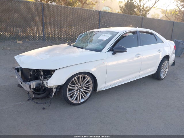 2017 AUDI A4 WAULMAF43HA167845 Photo 1