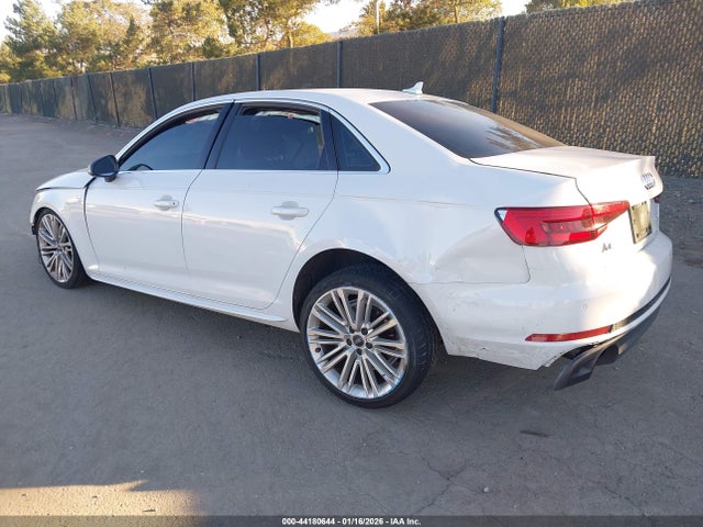 2017 AUDI A4 WAULMAF43HA167845 Photo 2