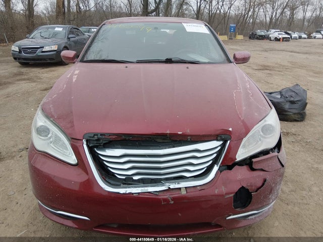 Продажа на аукционе авто 2012 Chrysler 200 Touring, vin: 1C3CCBBB6CN117902, номер лота: 44180649