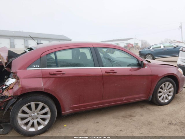 Продажа на аукционе авто 2012 Chrysler 200 Touring, vin: 1C3CCBBB6CN117902, номер лота: 44180649