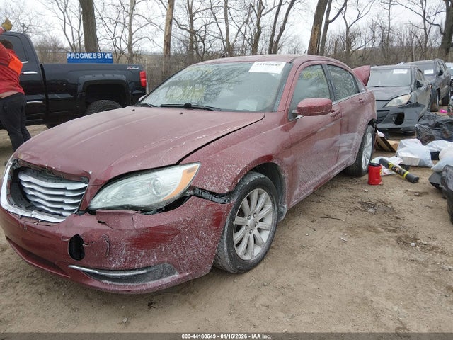 Продажа на аукционе авто 2012 Chrysler 200 Touring, vin: 1C3CCBBB6CN117902, номер лота: 44180649