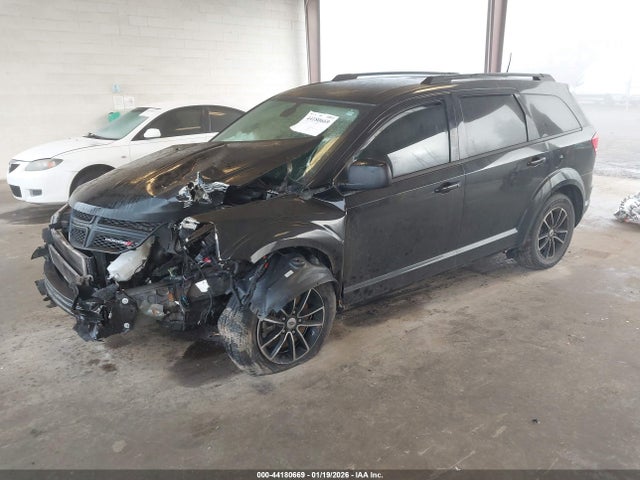 3C4PDCAB4JT532716 Dodge JOURNEY SE