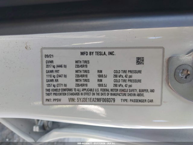 2021 TESLA MODEL 3 5YJ3E1EA2MF069379 Photo 8