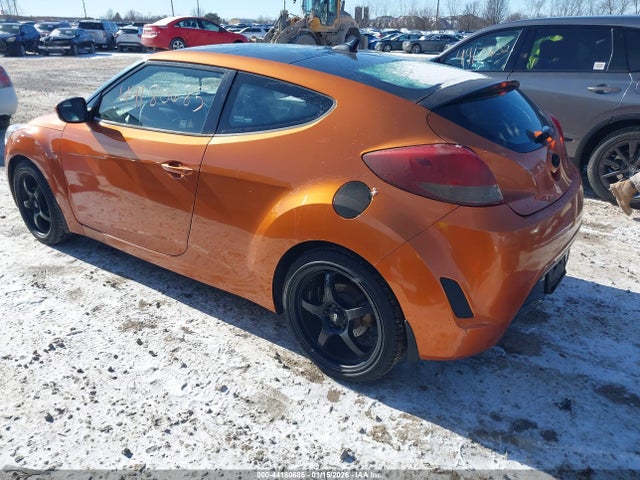 2013 HYUNDAI VELOSTER KMHTC6AD1DU126855 Photo 2