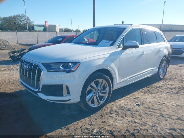 2020 AUDI Q7 WA1LJAF77LD012237 Photo 1