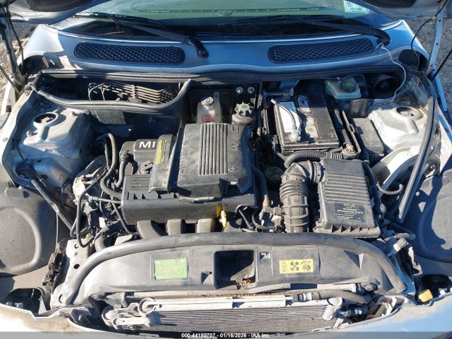 2005 MINI COOPER WMWRF33435TG10079 Photo 9