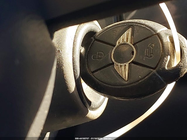 2005 MINI COOPER WMWRF33435TG10079 Photo 10