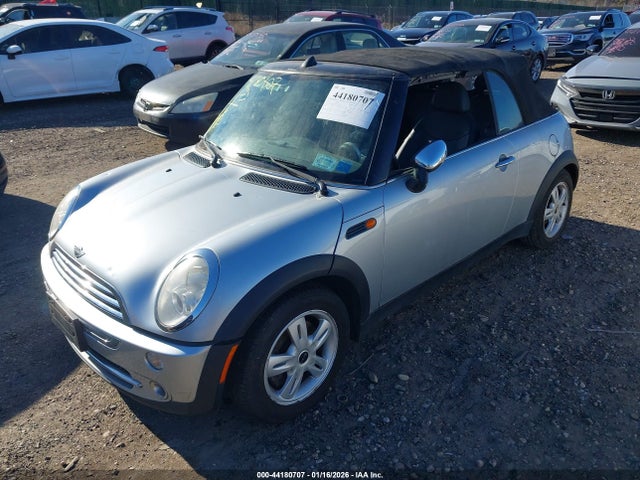 2005 MINI COOPER WMWRF33435TG10079 Photo 1