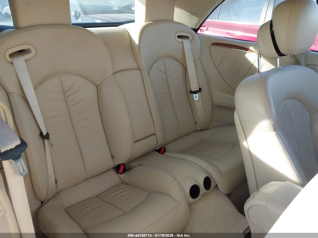 2008 MERCEDES-BENZ CLK 550 WDBTK72F98T089352 Photo 7